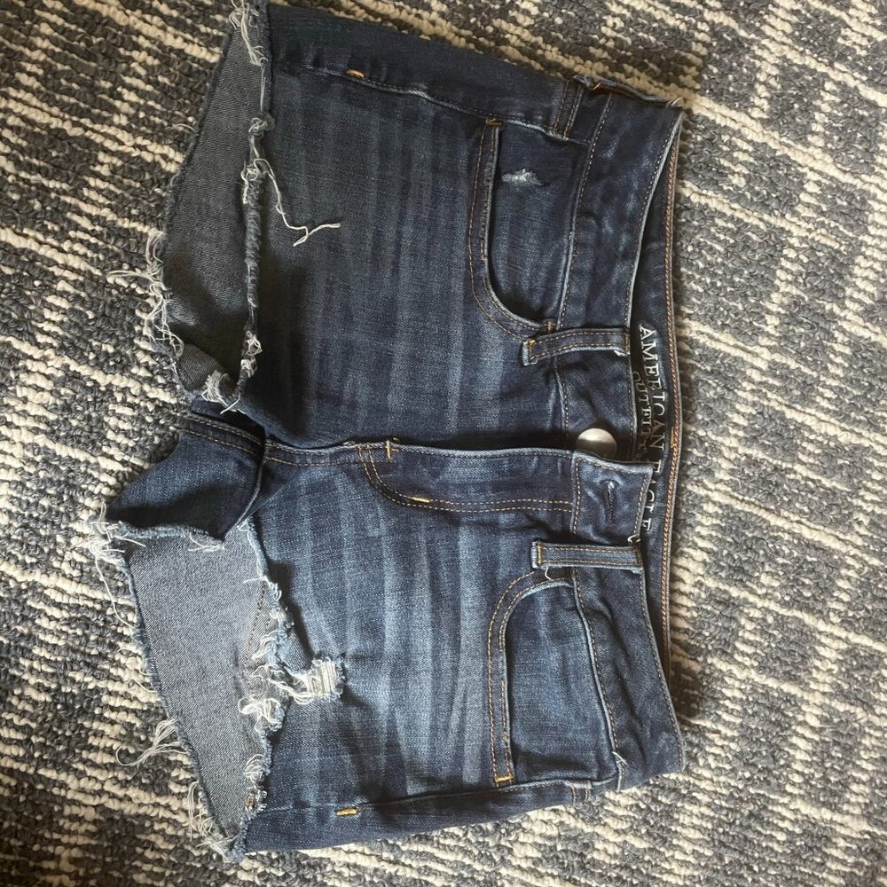 American Eagle 360 Super Stretch Jean Shorts – Size 2, 2 for $12